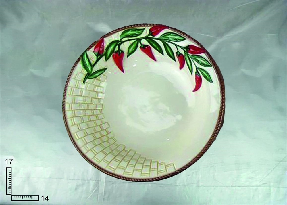 PIATTO CERAMICA BIANCA CON R.PEPERONCINO 16.9*13.9*5