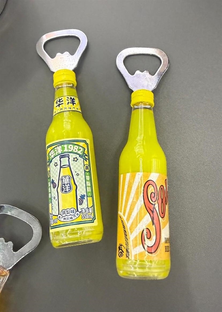 MAGNETE APRIBOTTIGLIA BOTTIGLIA S/3 LIM.PERSONALIZZABILE